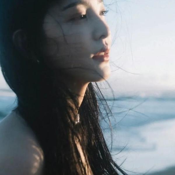 天才少女福尔摩斯